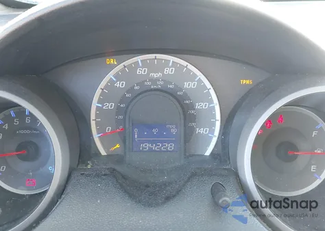 2010 Honda Fit z USA, uszkodzony, nr VIN JHMGE8H23AS011700